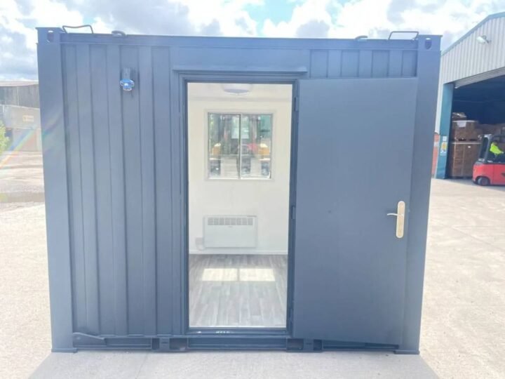 10ft x 8ft Office Container – Refurbished, High Security