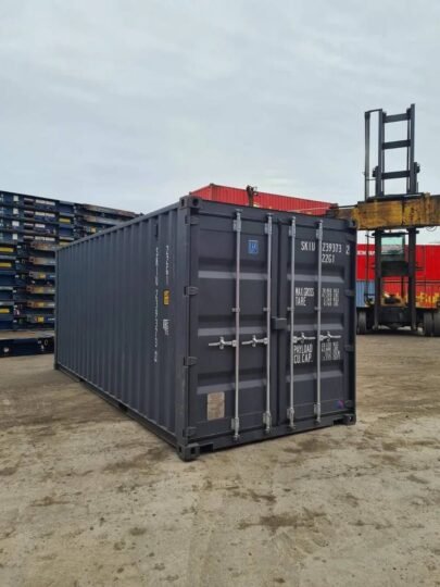 20ft Shipping Container – One-Trip, Marine Plywood Floor