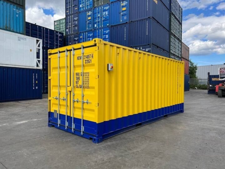 20ft Modified Container – New, Electrics and Custom Respray