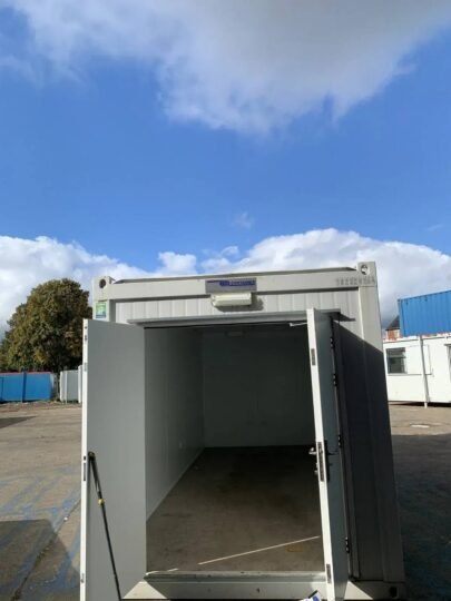 20ft x 8ft Insulated Storage Container – New Build